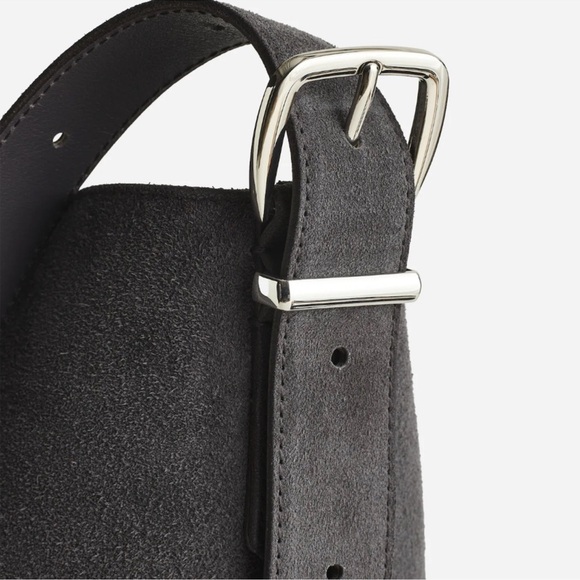 BNWT Madewell Grey Sleek Charcoal Suede Essential Bucket Tote Bag - Picture 15 of 15